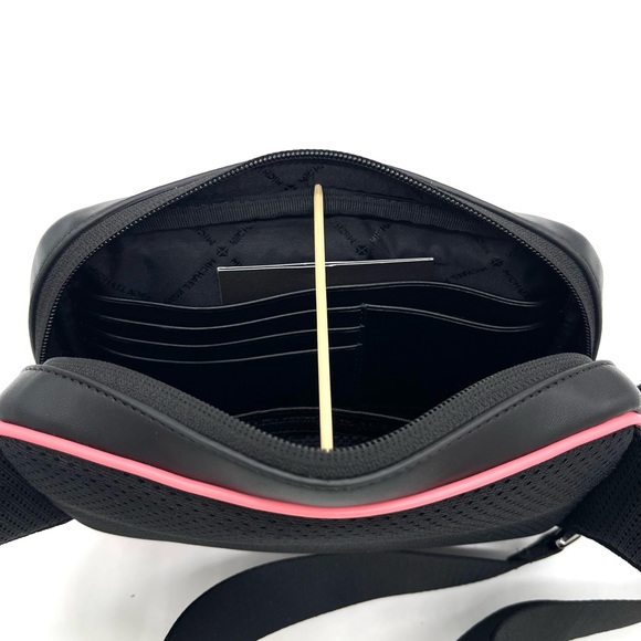 Michael Kors Cooper Double Zip Signature Belt Bag - Picture 10 of 11